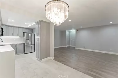 127 W Glaucus Street #B, Encinitas, CA 92024 - Photo 8