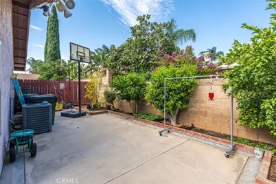 6421 Thunder Bay, Jurupa, CA 92509 - Photo 28