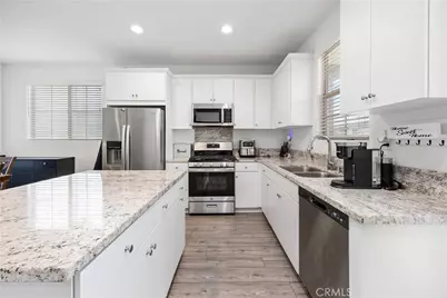15977 Main, Chino, CA 91708 - Photo 12