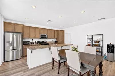 860 S Sumac, Rialto, CA 92376 - Photo 10
