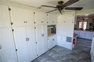 12825 Bermuda Dunes, Victorville, CA 92395 - Photo 16