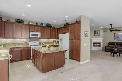 266 Bridle Trail, Beaumont, CA 92223 - Photo 8