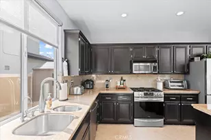 515 Rembrandt, Corona, CA 92882 - Photo 6