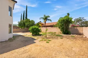 17794 Sandhurst, Fontana, CA 92336 - Photo 38