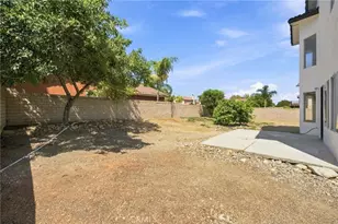 17794 Sandhurst, Fontana, CA 92336 - Photo 34
