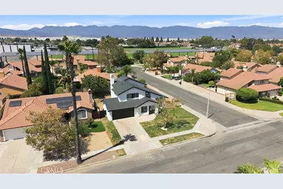 17794 Sandhurst, Fontana, CA 92336 - Photo 44