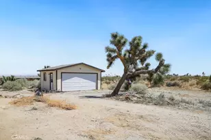 1930 Calaveras, Pinon Hills, CA 92372 - Photo 24