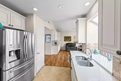 40536 Via Estrada, Murrieta, CA 92562 - Photo 38