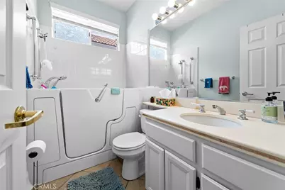 40536 Via Estrada, Murrieta, CA 92562 - Photo 24