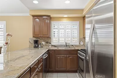 6031 S Van Ness, Los Angeles, CA 90047 - Photo 16