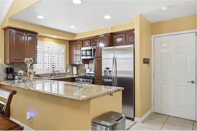 6031 S Van Ness, Los Angeles, CA 90047 - Photo 14