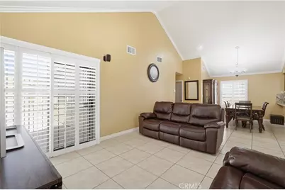 6031 S Van Ness, Los Angeles, CA 90047 - Photo 10