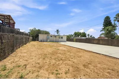 777 Arliss, Riverside, CA 92507 - Photo 24