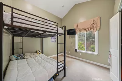 30151 Skyline, Running Springs, CA 92382 - Photo 48