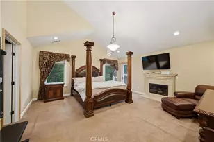 30151 Skyline, Running Springs, CA 92382 - Photo 28