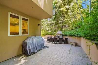 30151 Skyline, Running Springs, CA 92382 - Photo 38