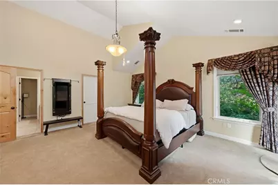 30151 Skyline, Running Springs, CA 92382 - Photo 52