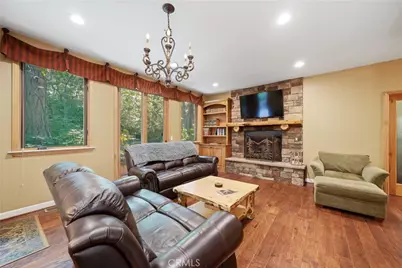 30151 Skyline, Running Springs, CA 92382 - Photo 22