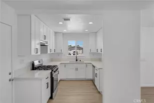15153 Prado Ct, Victorville, CA 92395 - Photo 10