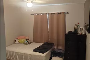 28411 Locust, Moreno Valley, CA 92555 - Photo 10