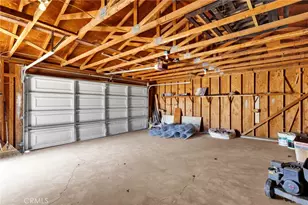 15212 Dos Palmas, Victorville, CA 92392 - Photo 40