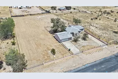 15212 Dos Palmas, Victorville, CA 92392 - Photo 62