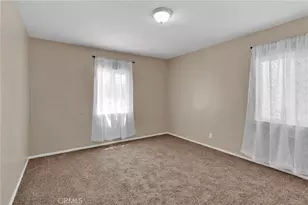 15212 Dos Palmas, Victorville, CA 92392 - Photo 36