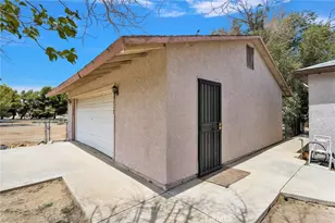 15212 Dos Palmas, Victorville, CA 92392 - Photo 38