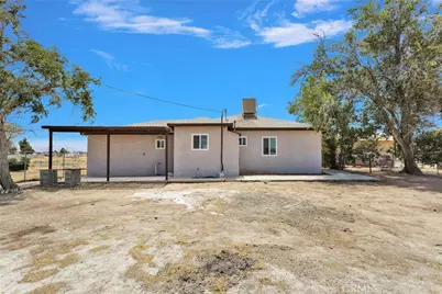 15212 Dos Palmas, Victorville, CA 92392 - Photo 44