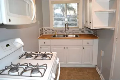 3452 Mulberry Street, Riverside, CA 92501 - Photo 6