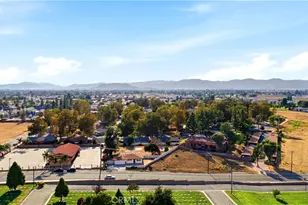 905 N Santa Fe St, Hemet, CA 92543 - Photo 40