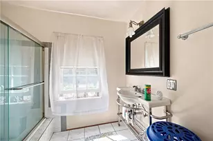1826 Wellington Rd, Los Angeles, CA 90019 - Photo 18