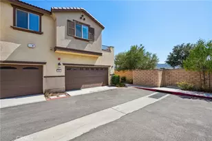 24145 Dolcetto Ave, Murrieta, CA 92562 - Photo 2