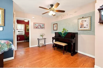 6080 Lawson Way, Riverside, CA 92506 - Photo 6