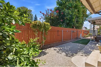 6080 Lawson Way, Riverside, CA 92506 - Photo 28