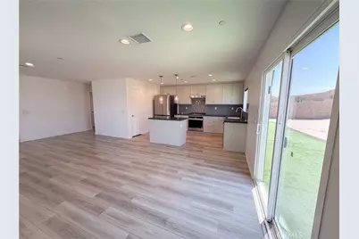 11550 Halter, Victorville, CA 92392 - Photo 2