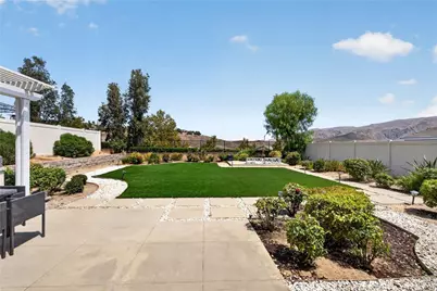 11508 Kingbird Drive, Corona, CA 92883 - Photo 4