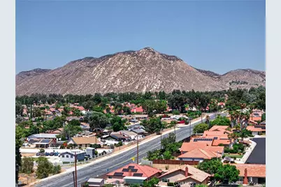 24515 Skyrock Drive, Moreno Valley, CA 92557 - Photo 46