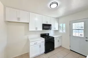 3026 Glenview, San Bernardino, CA 92407 - Photo 6