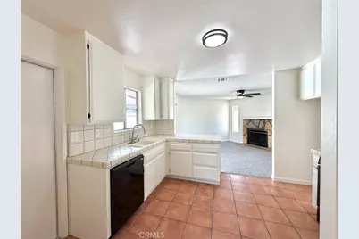 14409 Riverside, Hesperia, CA 92345 - Photo 10