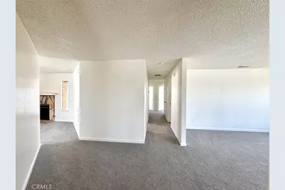 14409 Riverside, Hesperia, CA 92345 - Photo 6