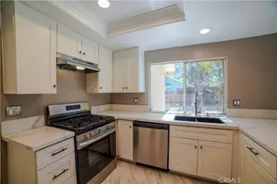 30446 Spica Ct, Temecula, CA 92592 - Photo 10