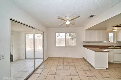 16326 Molino Dr., Victorville, CA 92395 - Photo 10
