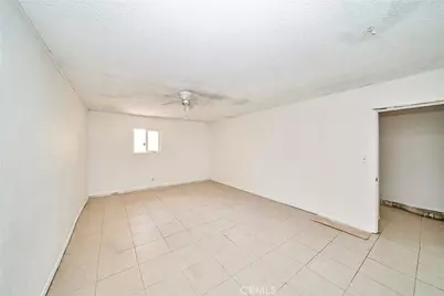 16326 Molino Dr., Victorville, CA 92395 - Photo 26