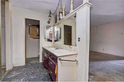 692 S Carmalita, Hemet, CA 92543 - Photo 22