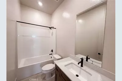 2262 N Marion, Clovis, CA 93619 - Photo 16