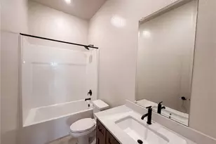 2262 N Marion, Clovis, CA 93619 - Photo 16