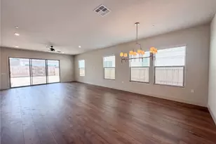 2262 N Marion, Clovis, CA 93619 - Photo 6