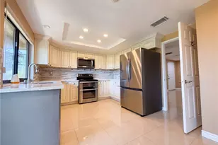 103 Camino Arroyo, Palm Desert, CA 92260 - Photo 2