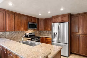 737 E Jackson, Rialto, CA 92376 - Photo 4